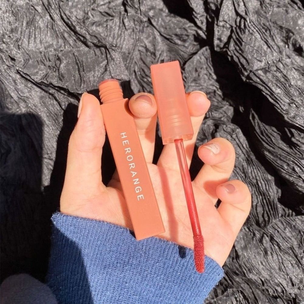Новый матовый бархатный блеск  – обзор и цена Matte Velvet Lip Tint Long Lasting