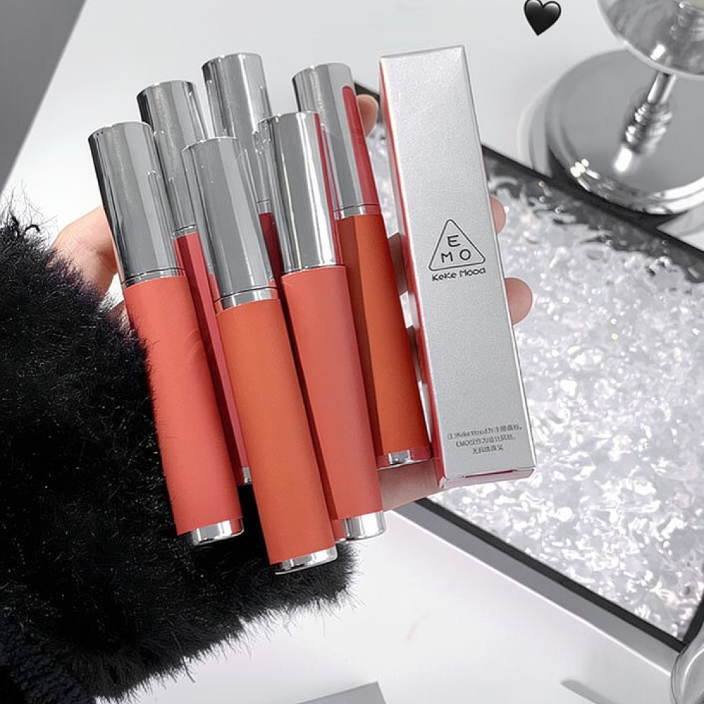 Жидкая матовая помада-блеск дл – обзор и цена Matte Velvet Lip Tint Long Lasting